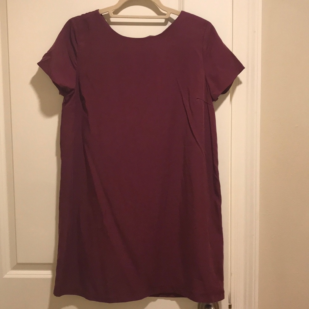 NWT! Shift dress with cut-out back.